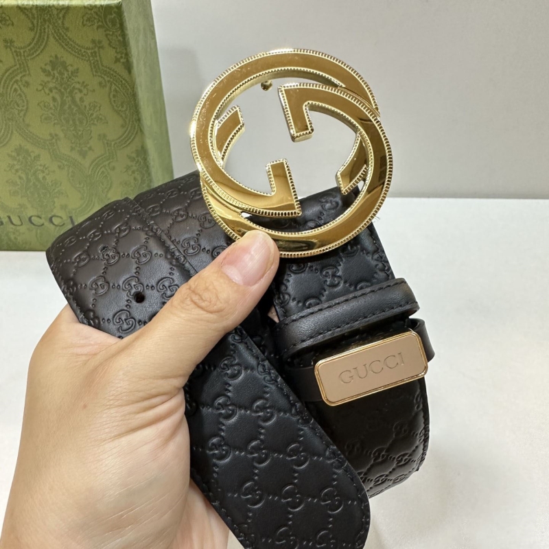 G*u*i belts